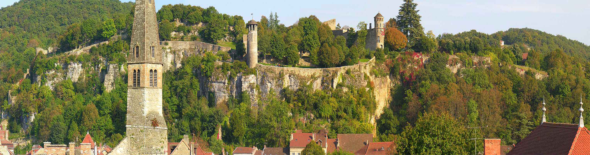 camping municipal hieres sur amby, à proximité des grottes de la balme, crémieu, lyon et perrouges